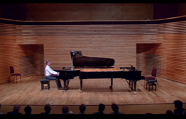 Dominic Alldis @ Menuhin Hall 2015